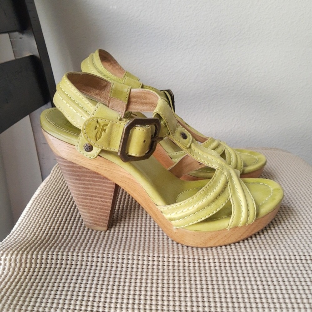 Frye Sage Trapunto Green Leather Heeled Sandals Size 9